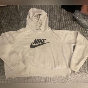 Cropped Nike hoodie